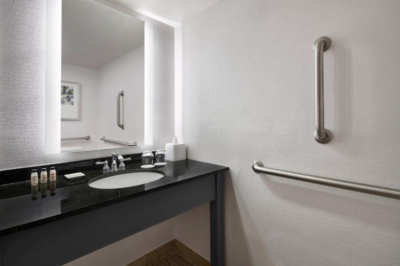 Delta Hotels By Marriott Chesapeake Norfolk Εξωτερικό φωτογραφία